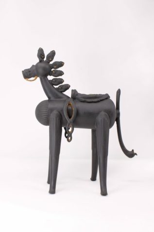 Dark Horse, H26cm,  Porcelain, slip casting